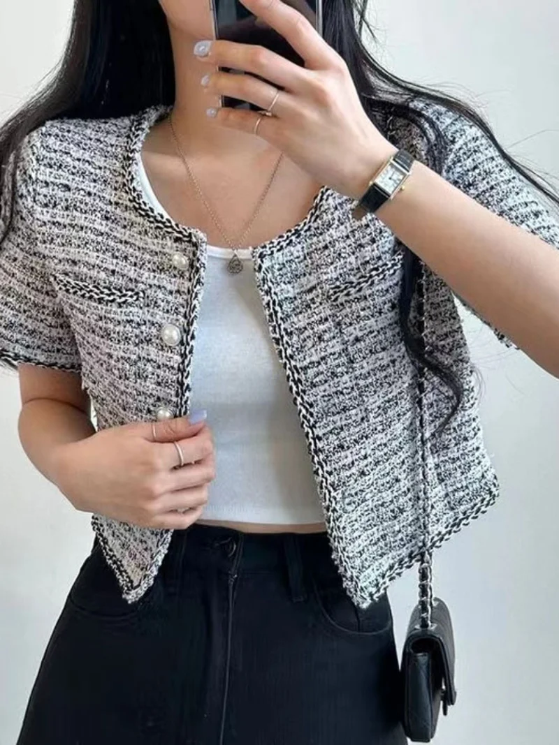 Chic polyvalent ort Bubble Sve irt Design pour femmes été Anti-âge petite fraance Sle vêtements d'extérieur rond Ne bouton C...