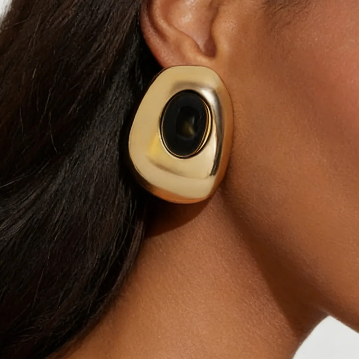 E14537 temperament retro geometric square metal earrings, generous personality micro-inlaid turquoise versatile earrings