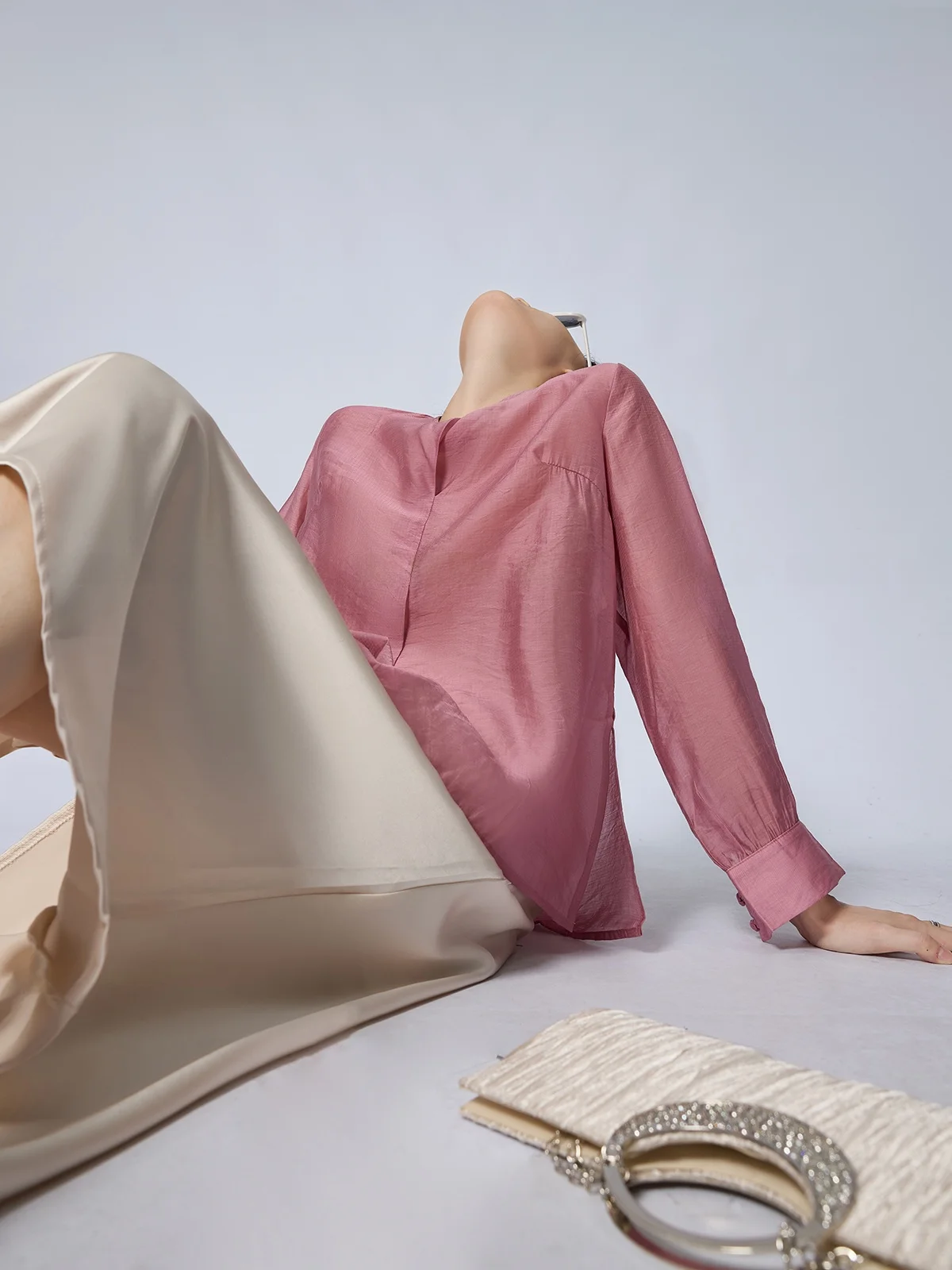 

Guuli, новый китайский Sle Pink irt, женский модный маленький топ, красивый традиционный костюм, подходящий для детей 25-35 лет