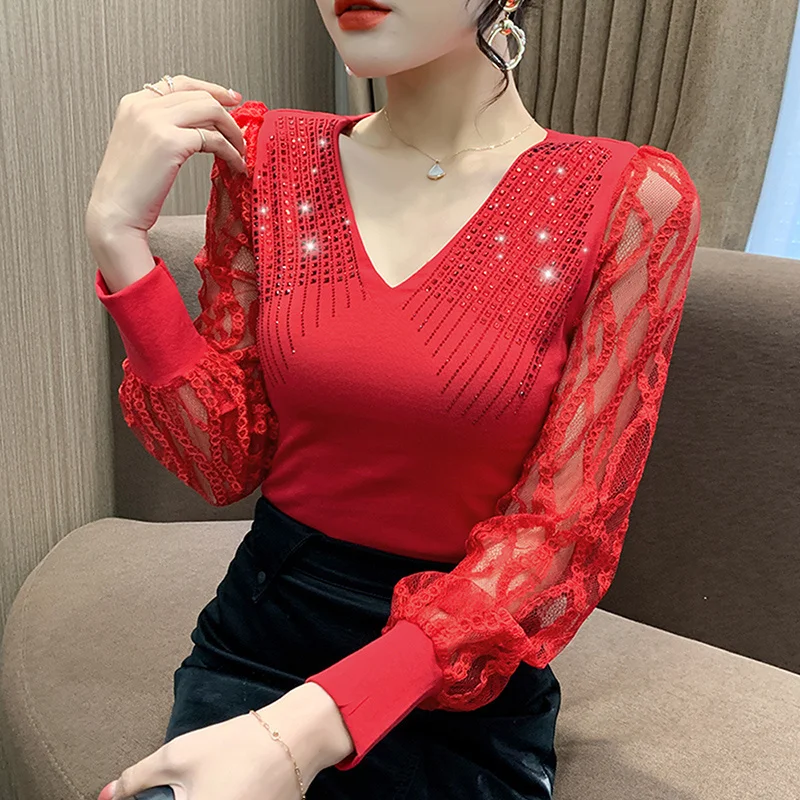 #7968 Spring Black Red Knitted T Shirt Women V-neck Diamonds Sexy Skinny Women\'s T-shirt Spliced Lantern Sleeve Korean Style