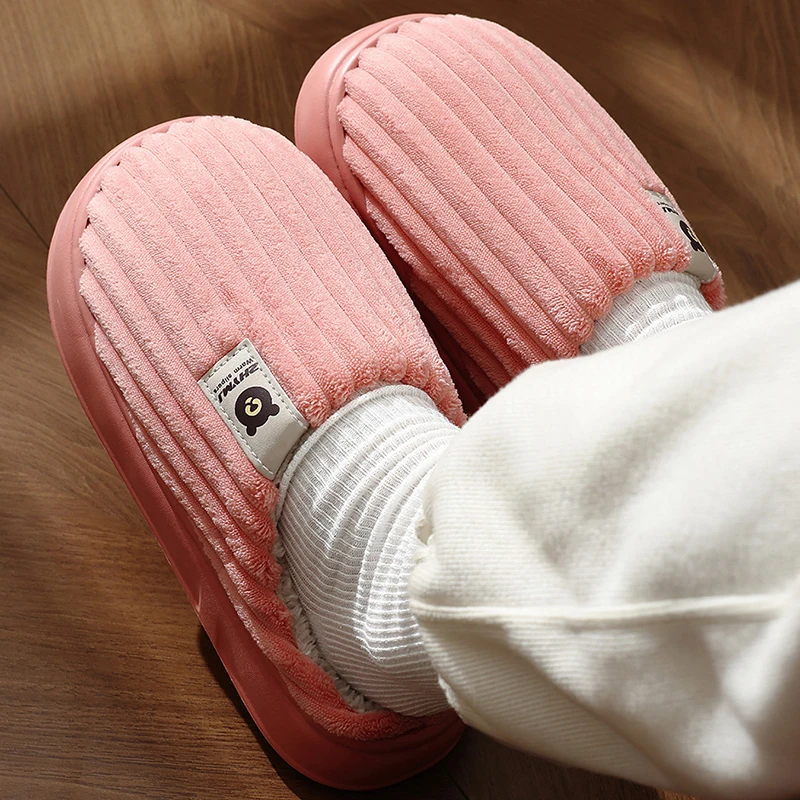 

Осень-зима, домашние хлопковые тапочки на толстой подошве, женские нескользящие домашние шлепанцы на толстой подошве для спальни, женские теплые парные плюшевые шлепанцы