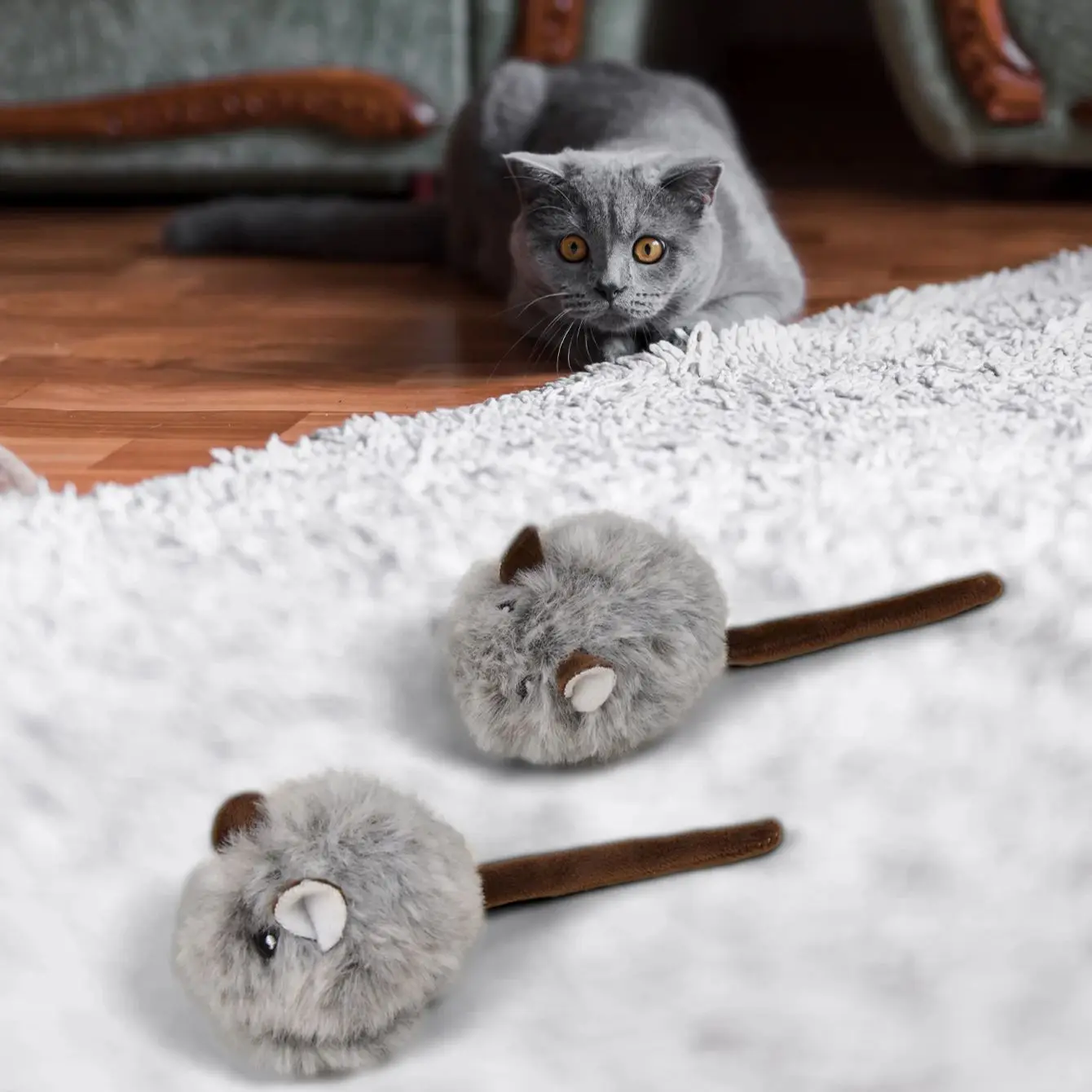 1 Stück/2 Stück/3 Stück/4 Stück Polyester Grau Wirklich Lustige Mini-Maus Plüschtier Katzenspielzeug Dekoration Geschenk Täglicher Spaß Stressabbau