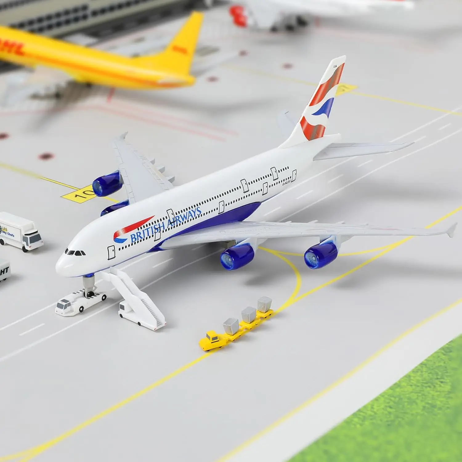 A380 British 1/300 Die-cast Metal Airplane Model Sky Jumbo a380 Model Plane with Stand for Aviation Enthusiast Gift or Display