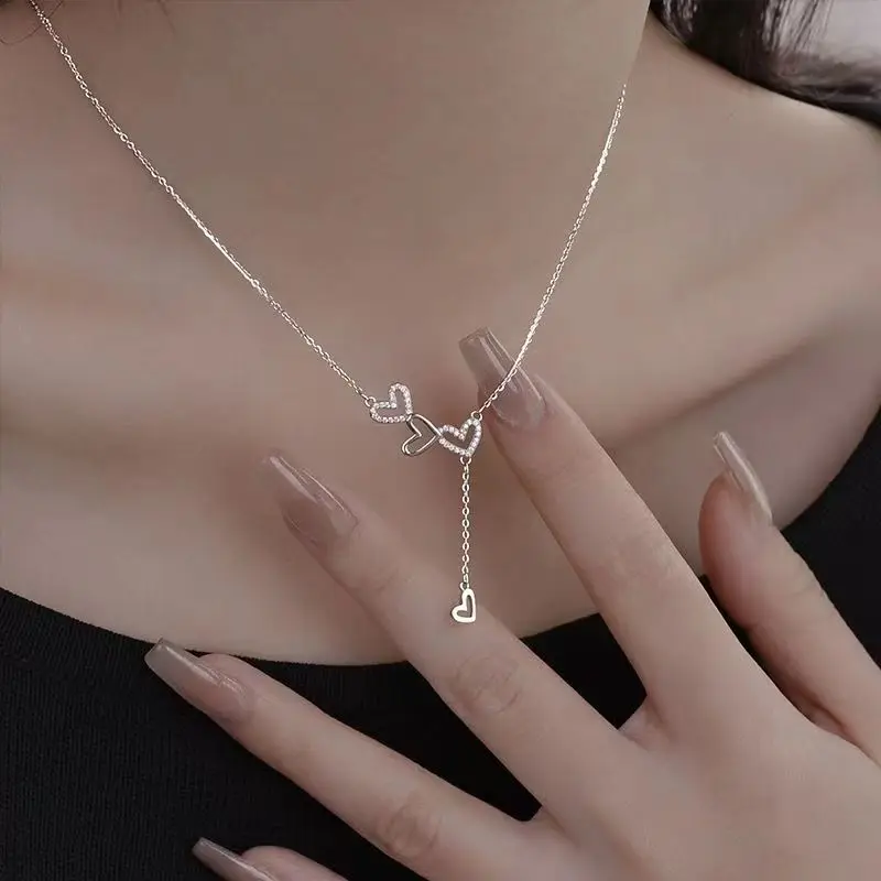 Love necklace, high-end feeling, student collarbone chain, gift for girlfriend