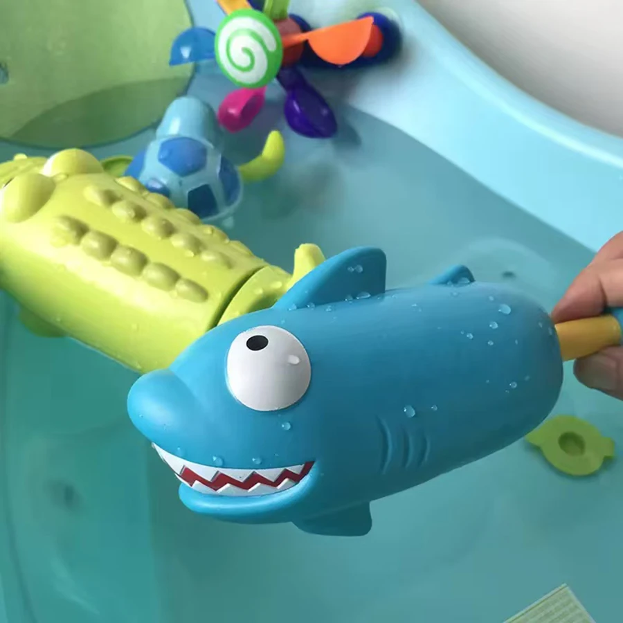 Bambini estraibili pistola ad acqua squalo design estate spiaggia bagno spruzzi divertimento all'aria aperta giocattolo sicuro per l'acqua materiale del fumetto dinosauro portatile