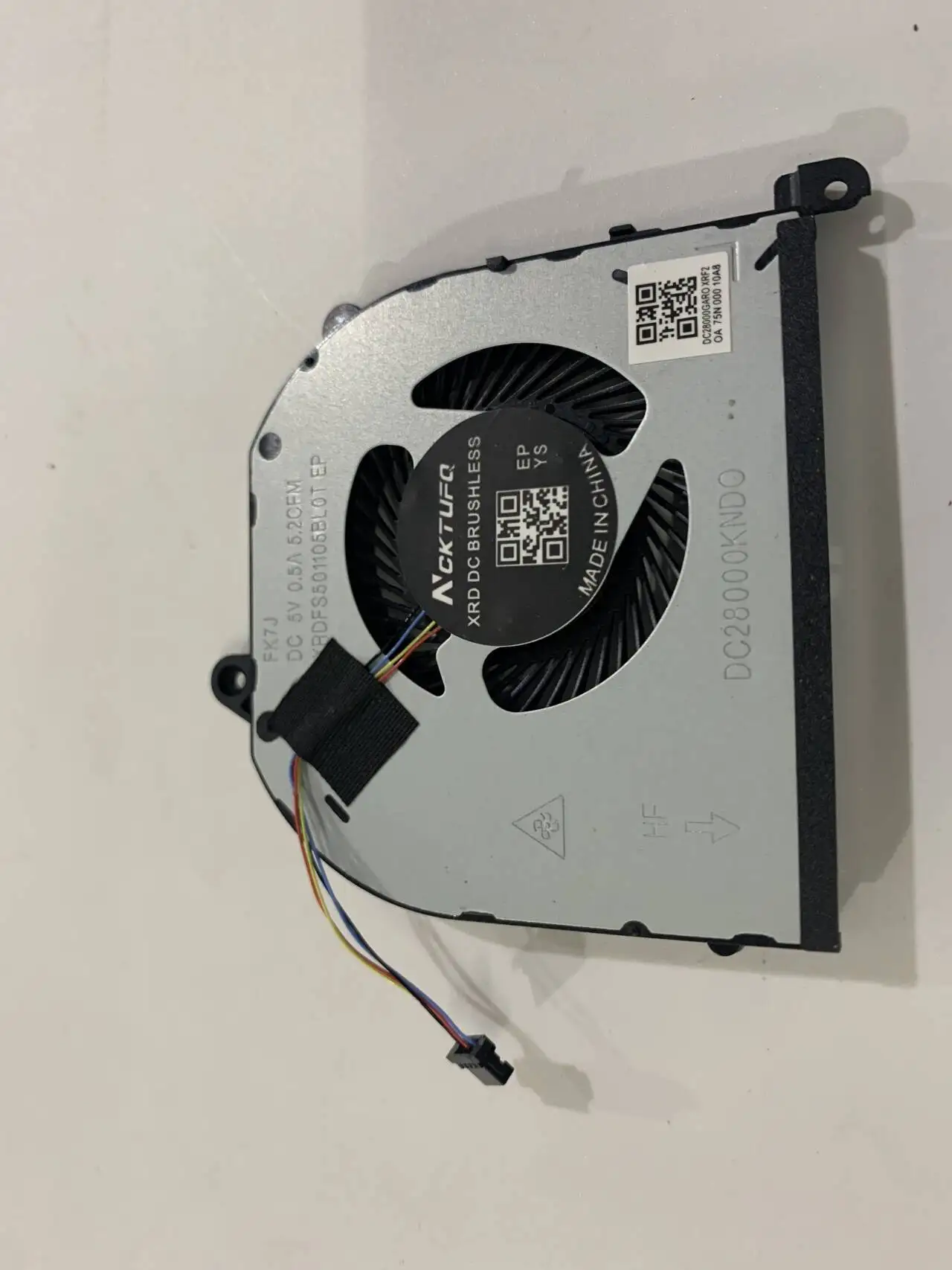 مروحة تبريد وحدة المعالجة المركزية للكمبيوتر المحمول Dell XPS 15 9570 7590 Precision 5530 08YY9