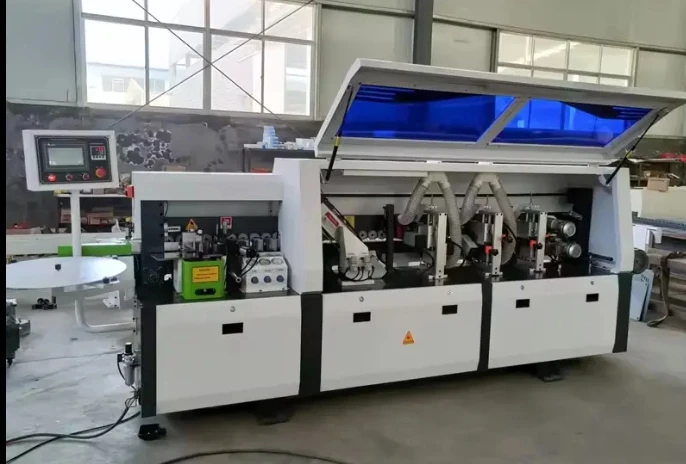 GD-450 PVC Auto Edge Banding Machine for Kitchen Cabinet Making and Processing with High Quality and Low Price