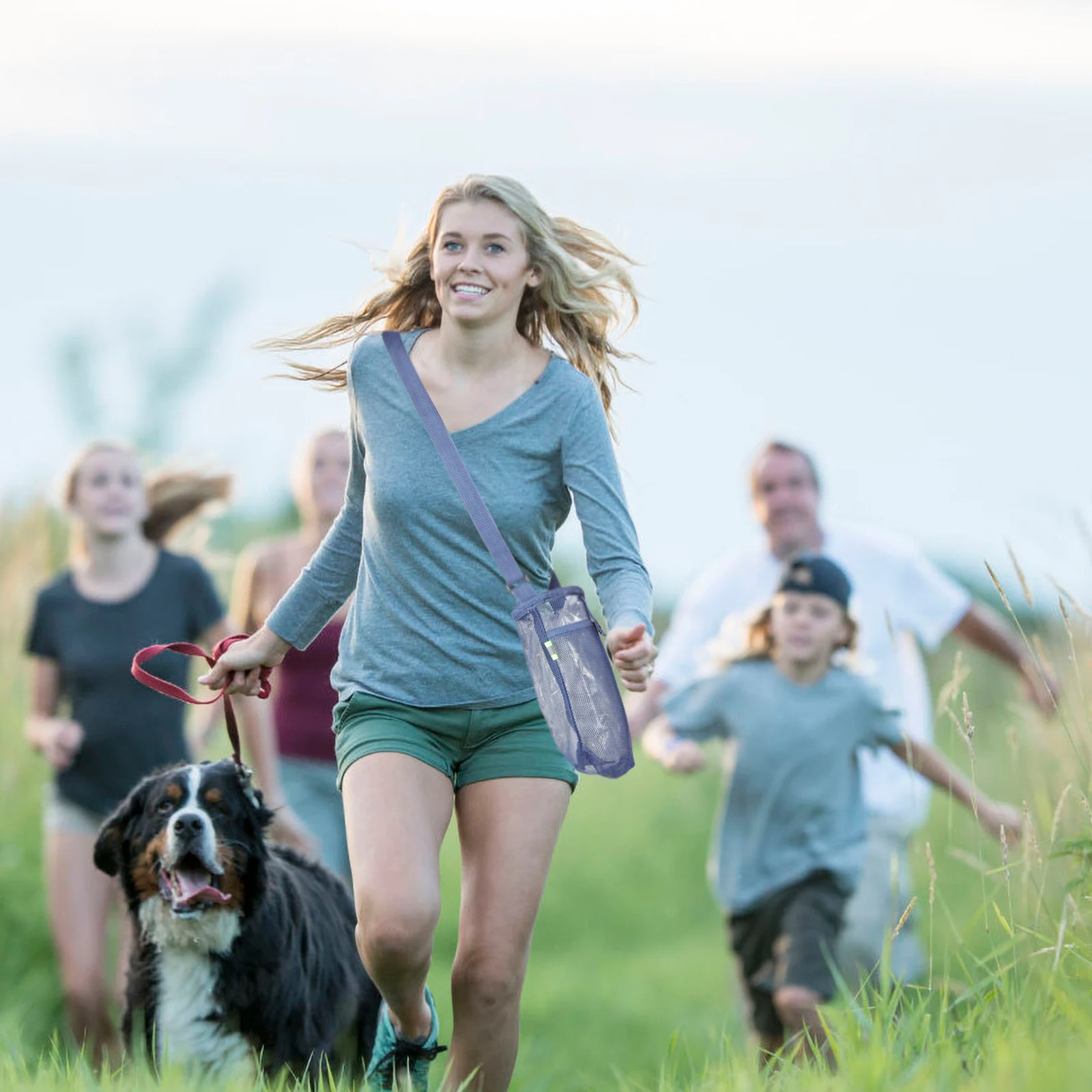 

Water Bottle Sleeve Anti-Scalding Outdoor Protective Cover Durable Lightweight Portable Carrier Bag with Strap for Hiking