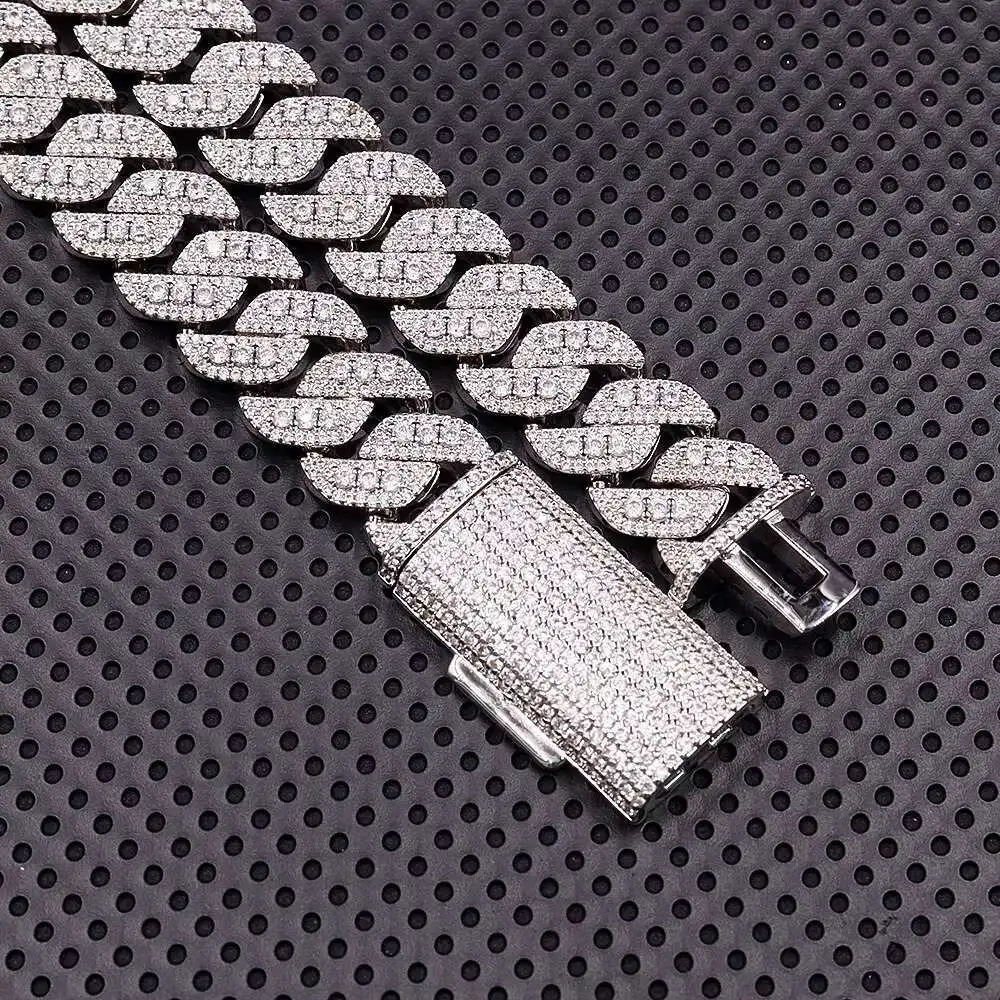 

13mm premium high-quality personalized hip-hop jewelry luxury necklace made of pure silver QC silver VVS moissanite Cuban chain