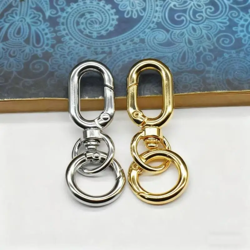 Doppelt öffnende, drehbare Karabinerhaken mit Federmechanismus, 2/10 Stück, robuste Metallverschlüsse für Campingausrüstung und zur Organisation von Schlüsselanhängern. – Detail 2