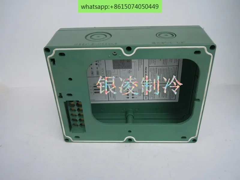 半密閉型コンプレッサー冷凍空調機の冷蔵保管用冷凍ヘッド配線シェルの4気筒ジャンクションボックス