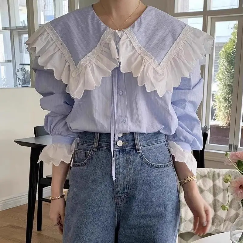 Early Autumn Sweet Age-reducing Lace Collar Loose Versatile Lace-up Long-sleeved Striped Shirt Top Women