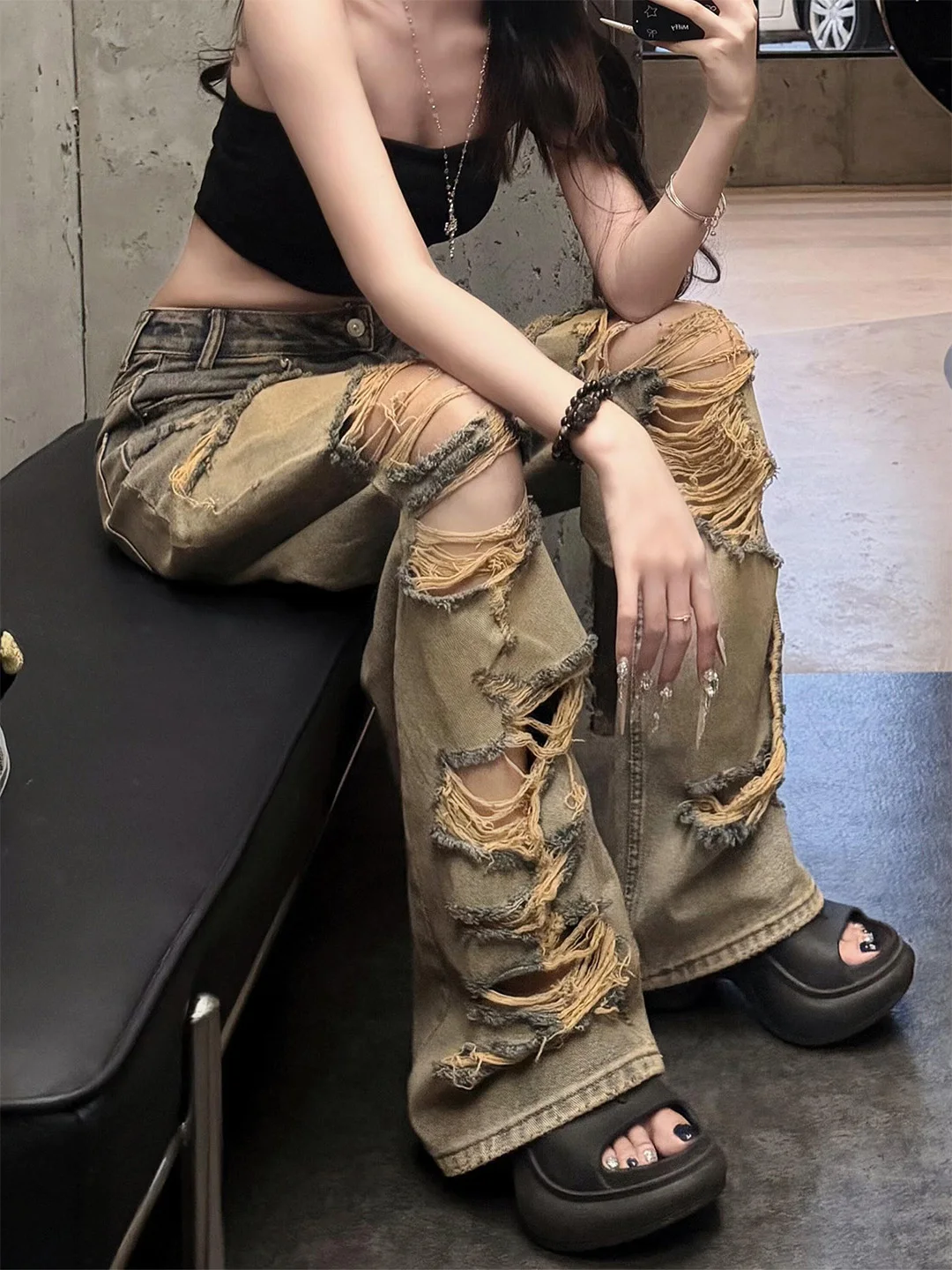 

Summer 2026 Slimming High-Waisted American Style Denim Jeans Thin Material Cuffed Wide Leg Pants Distressed Classic BF Lazy S...