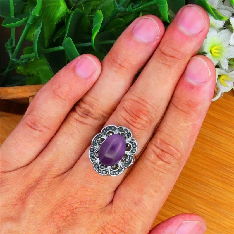 Oval Natural Amethysts Rings For Women Vintage Look Antique Silver Plated Rhinestone Plum Flower Fashion Jewelry TR690