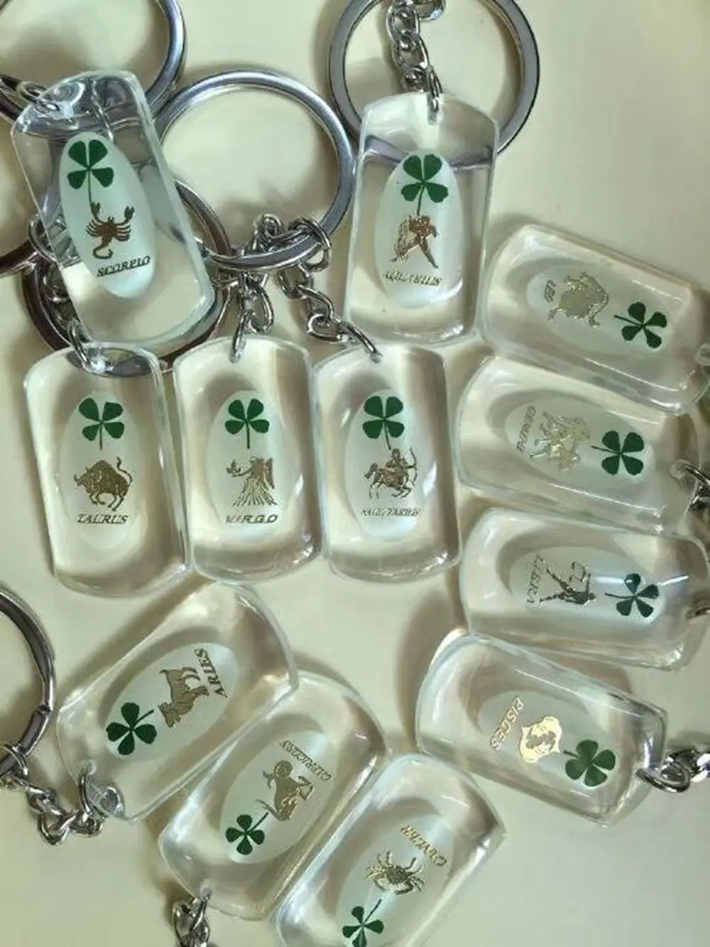12 pcs natural shamrock real four leaf clover twelve constellations keychain