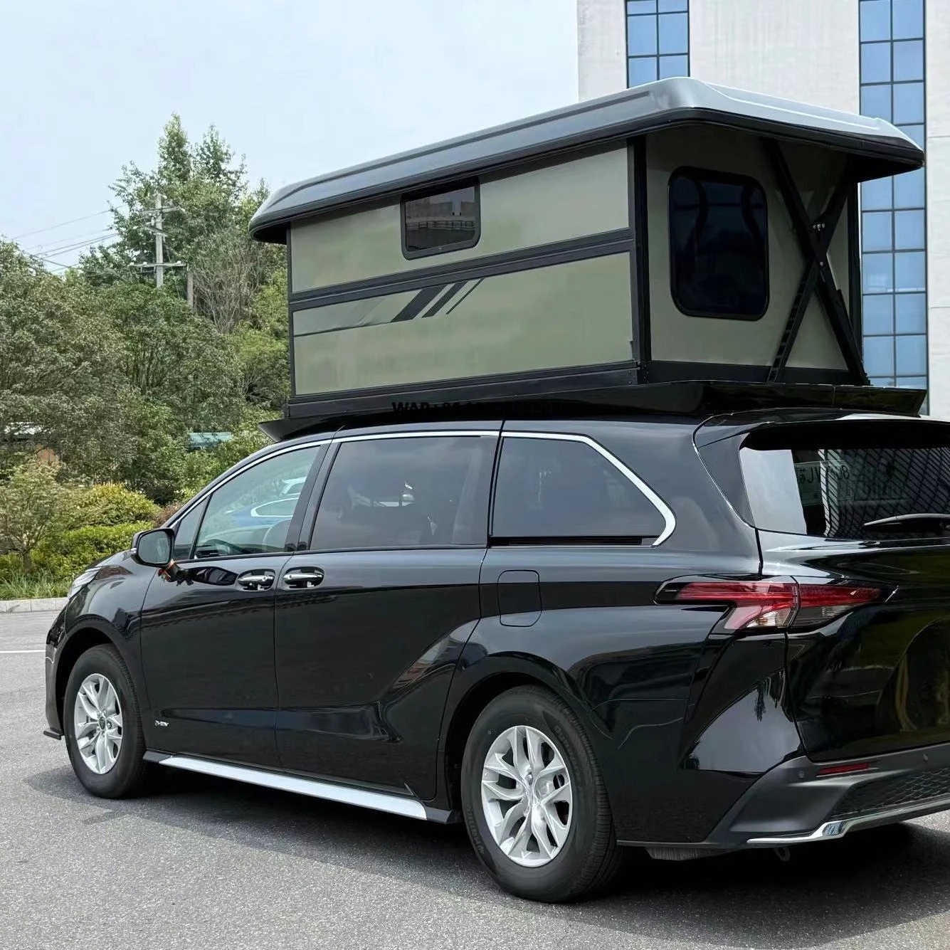 Ming Ao Aluminum Rooftop Sleeping Pods for  Sienna MPVs Single Side Opening Damage-free Installation