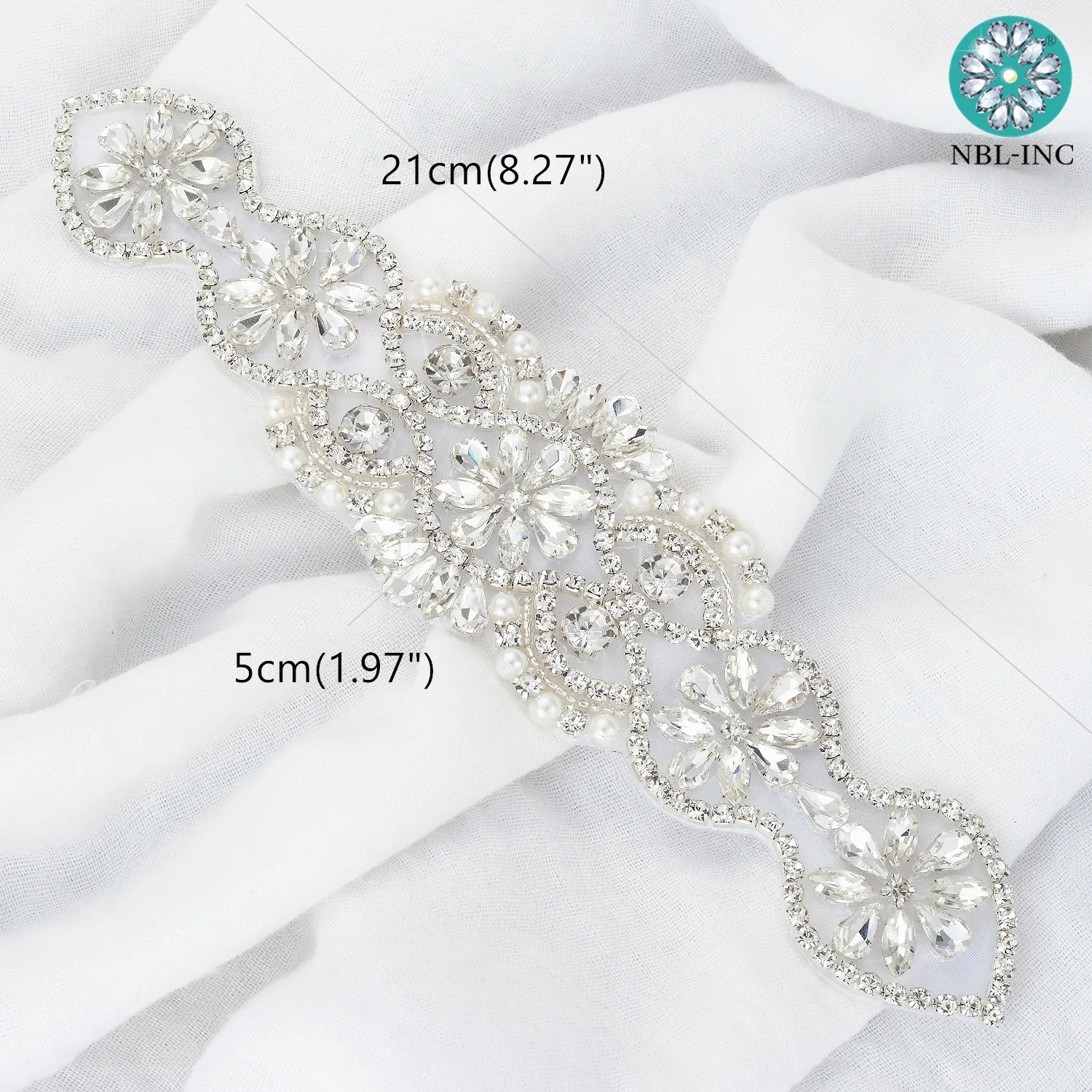 

（30pcs) Wholesale silver rhinestone applique patch sew on iron on for dress WDD1176