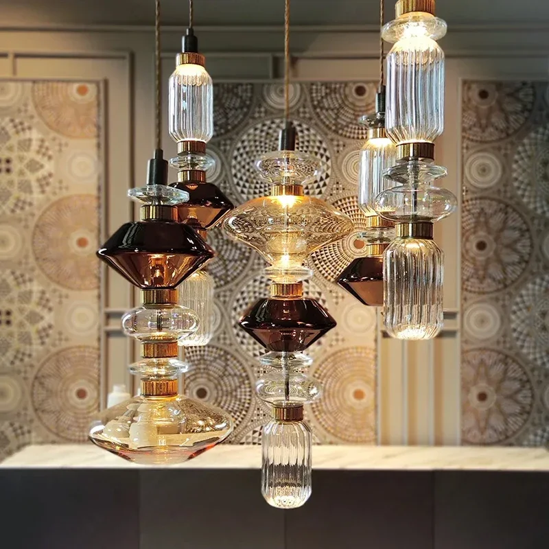 

1Designer French Retro Glass Chandelier Bedside Restaurant Bar Counter Model Room Creative Atmosphere Window Chandelier.