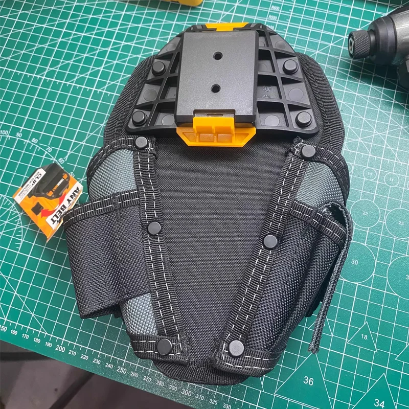 TOUGHBUILT TB-CT-20-L Quick Clip Drill Holster Multi-Pocket Waist Tool Bag for Impact Driver & Drill Accessories