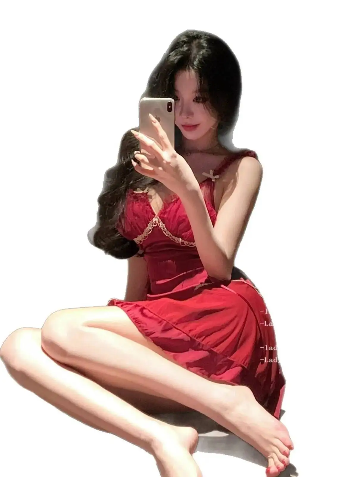 胸パッド付きレースフレンチピュアディザイアセクシーディープVネックサテンスリムフィットドレスバックレスディープVサスペンダーノースリーブドレスエレガントDQUC