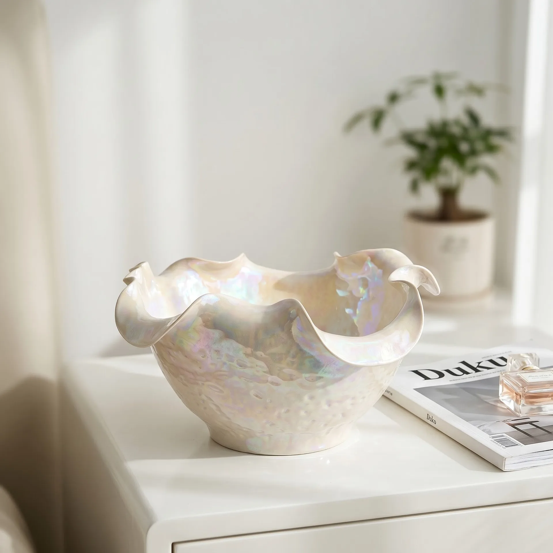 Jingdezhen handmade ceramic lace bowl colorful luster handmade high value high sense ornament