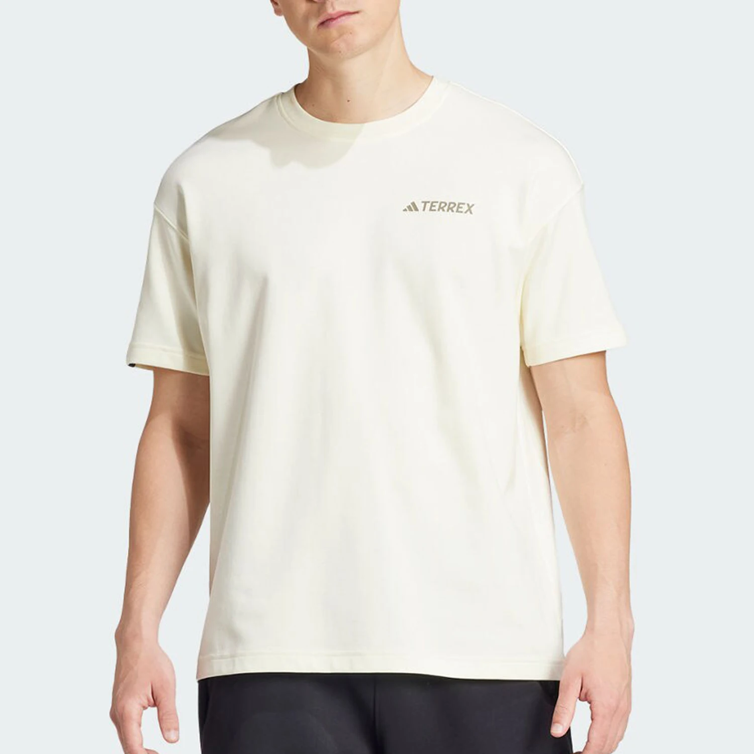 

Adidas genuine NG U AERORDY T Unisex Short Sleeve T-Shirt IX5614