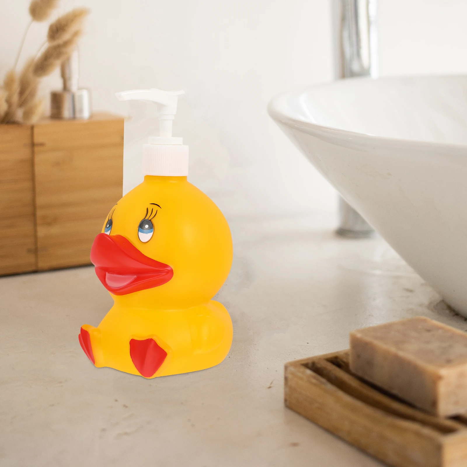

1 pc Duck Shaped Lotion Pump 300ml Portable Soap Dispenser Travel Size Vinyl Bottle For Shampoo Body Wash Hand