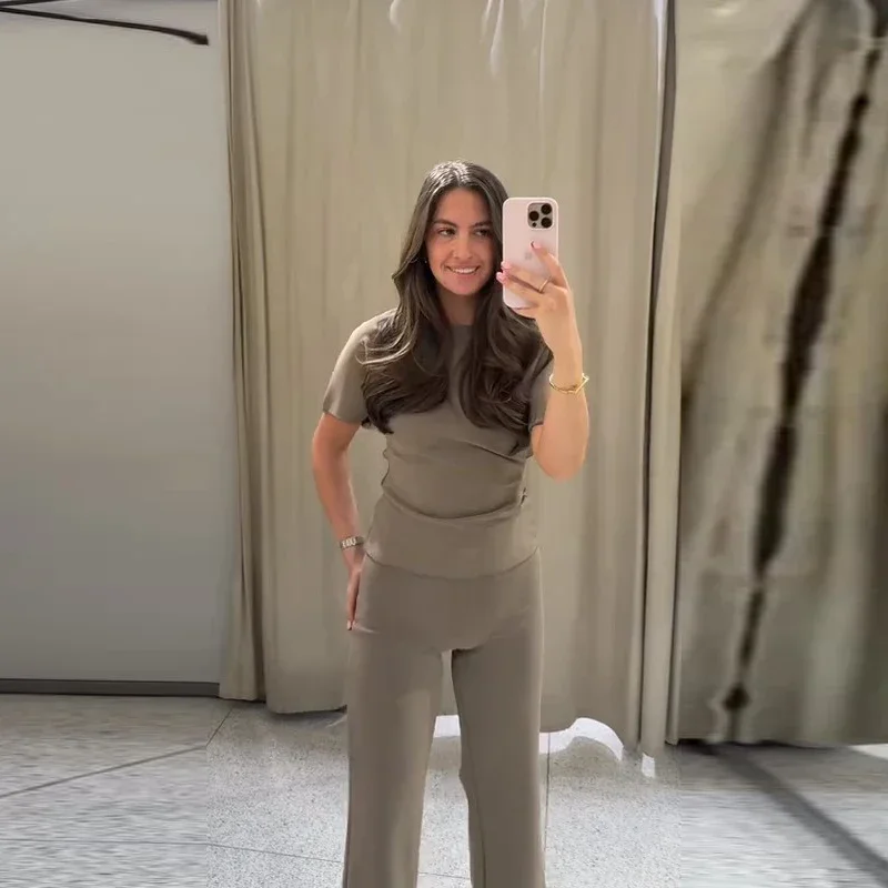 Sexy Rückenfreies Top und Hosen-Set für Damen, Einfarbiges Kurzarm-Oberteil mit Langer Schmaler Hose, Damenanzug für Sommer und Herbst 2026, Neu – Detail 11
