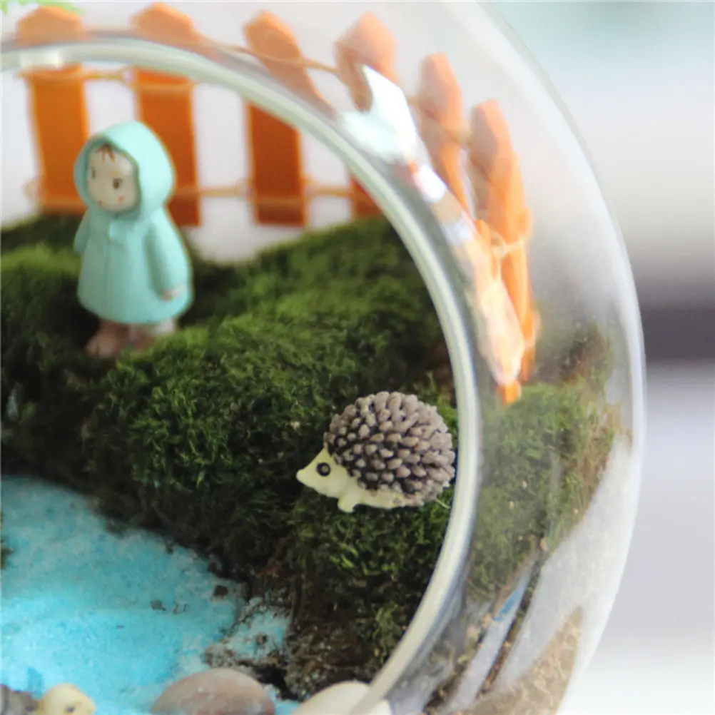 10Pcs Cartoon Animal Mini Hedgehog Resin Craft Ornament Realistic Detail Micro Landscape DIY Decoration for Sitting Room Dining
