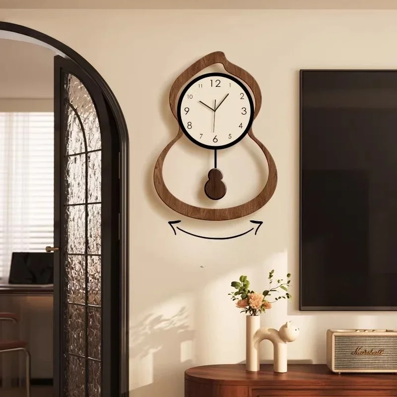Living room special-shaped clock wall simple aesthetics art mural wall clock simple fashion home