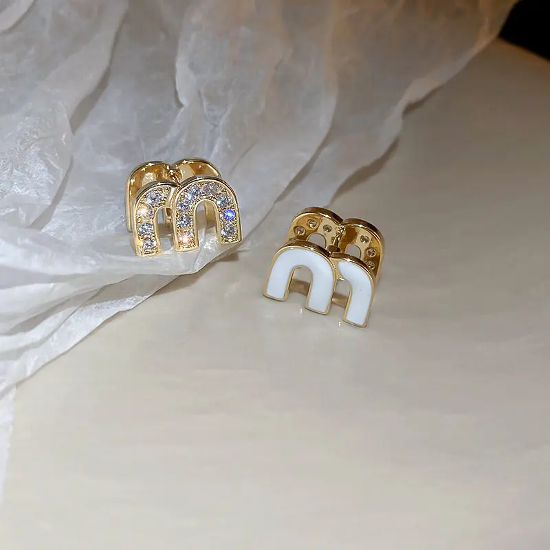Double-sided Zircon Dripping M Letter Light Luxury Hoop Earrings French Personality Design Fashion Temperament Earring K