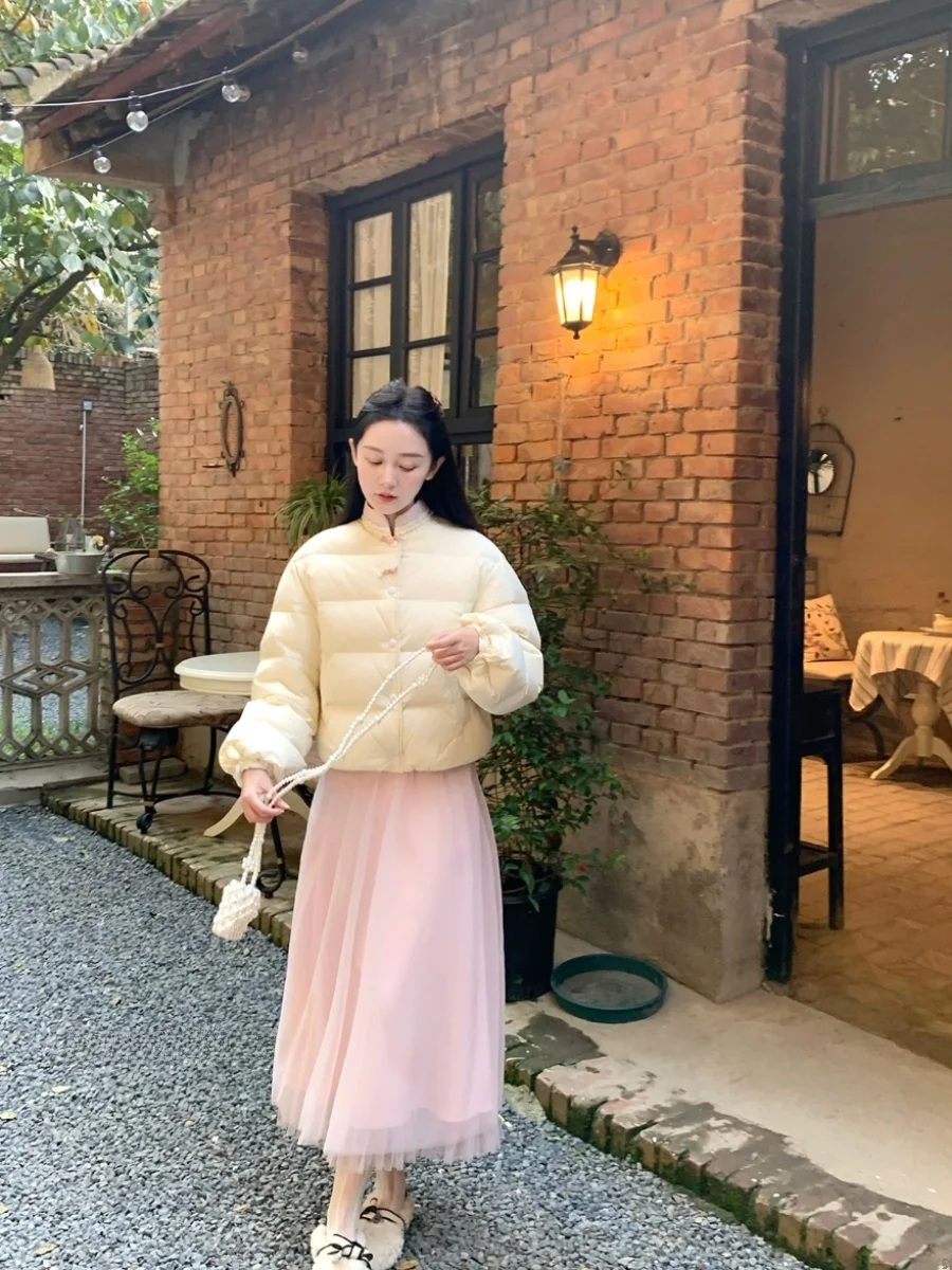 

Женская теплая куртка с воротником-стойкой в китайском стиле, длинный рукав, бренд Peachescola, наполнитель 90% белый пух