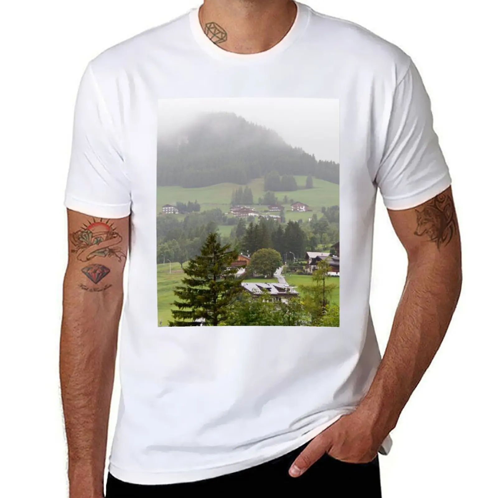Scattered Hamlet - Cortina D'Ampezzo - Kaos Gunung Alpen Italia kaos cetak untuk pria kaos kasual pria
