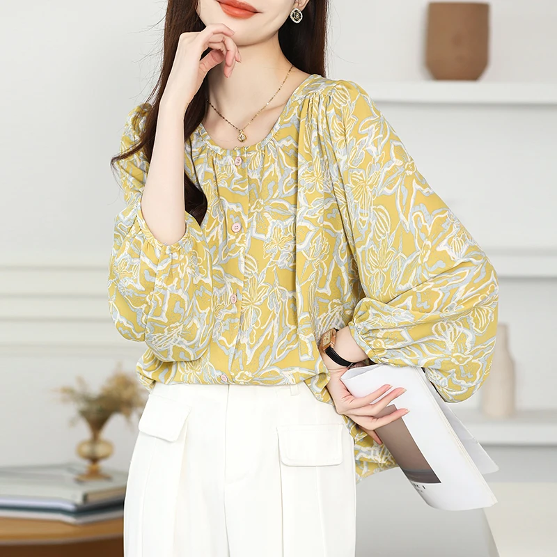 Women Spring Korean Loose Vintage Floral O-neck Long Sleeve Shirts Women Clothes Casual All-match Fashionable Appear Thin Tops