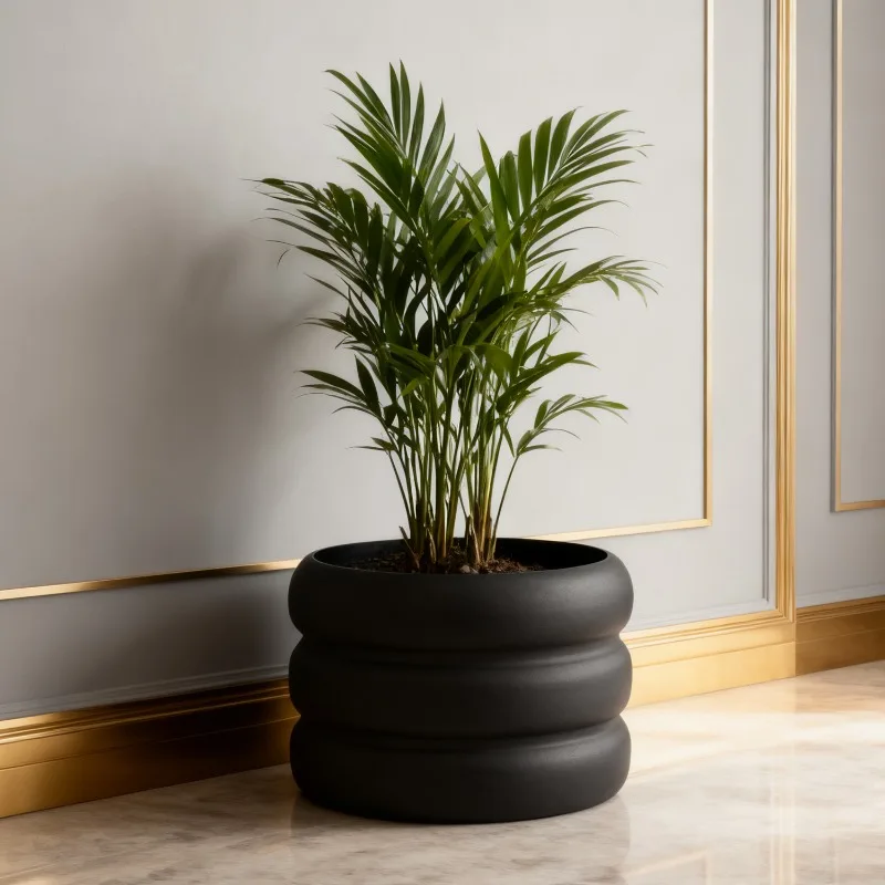 Modern Light Luxury Round Iron Plant Stand Black Threaded Design Flower Pot Holder Indoor Outdoor Greenery Decor Metal Shelf