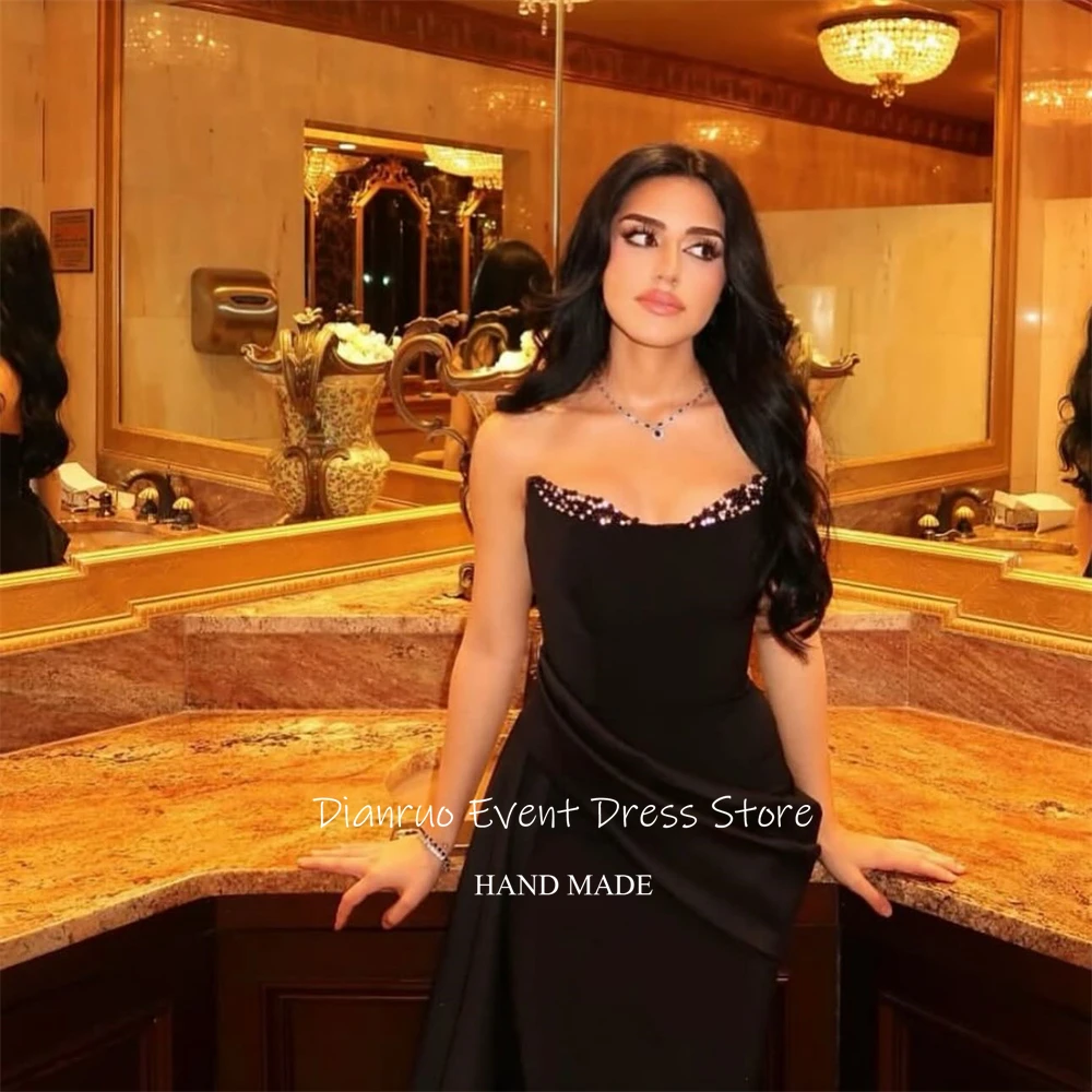 Dianruo Abiti da sera in cristallo scintillante nero Abiti da ballo a sirena in raso Sweetheart increspato Abiti unici De Soirée 2026 personalizzati