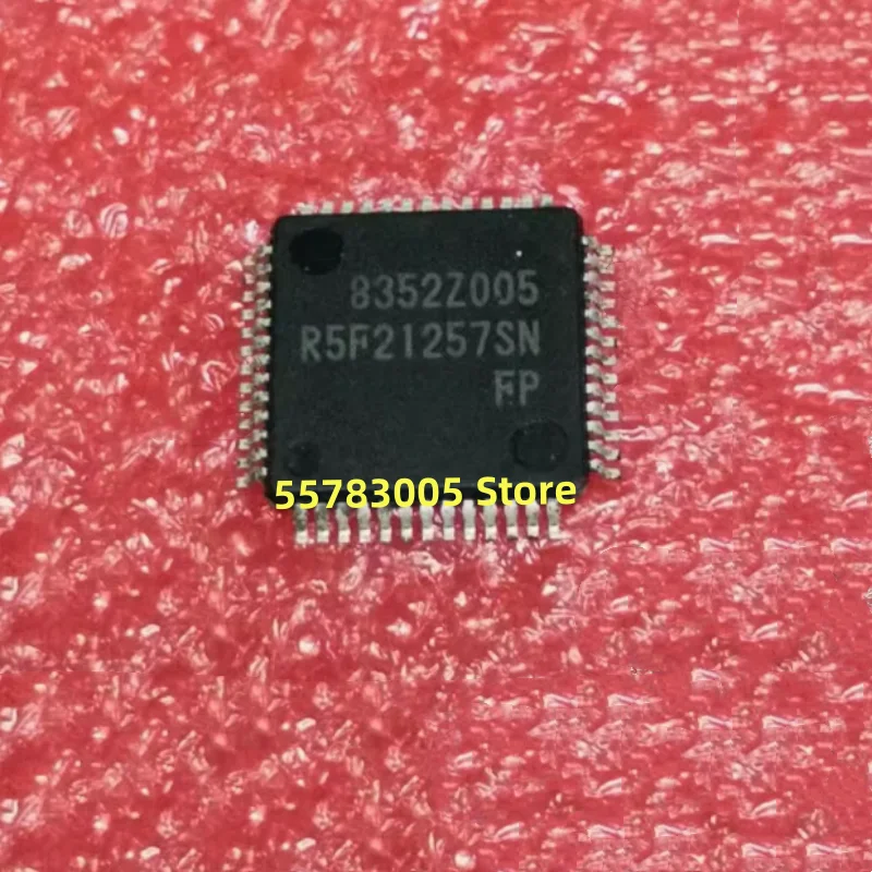 3PCS New R5F21257SYFP  R5F21257SNFP  R5F21257SY  R5F21257SN  QFP52 Microcontroller IC chip