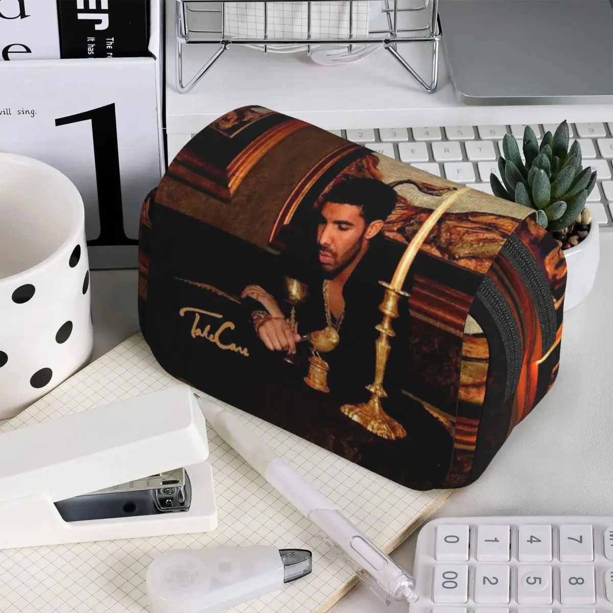 

Пенал для ручек и карандашей в стиле хип-хоп с изображением рэпера Дрейка из альбома Take Care, для детей, школьный пенал, сумка для канцелярских принадлежностей, держатель для ручек