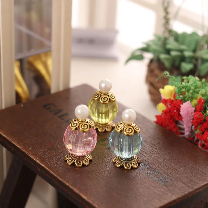 5Pcs 1/12 Doll House Miniature Perfume Bottle Model Mini Dollhouse Furniture Doll Bedroom Bath Decoration Accessories Toy