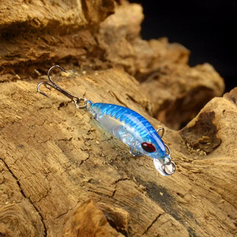 New 5pcs Mini Minnow 4cm 2.5g Fishing Lure Set Kit With Box CrankBaits Wobblers Lures Sinking Carp Fishing Tackle Artificial