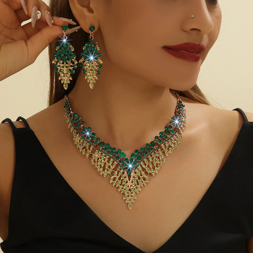 

Fashion Gold Green Rhinestones Romantic Wedding Bridal Bridesmaid Jewelry Necklace Earrings Jewelry Set for Woman