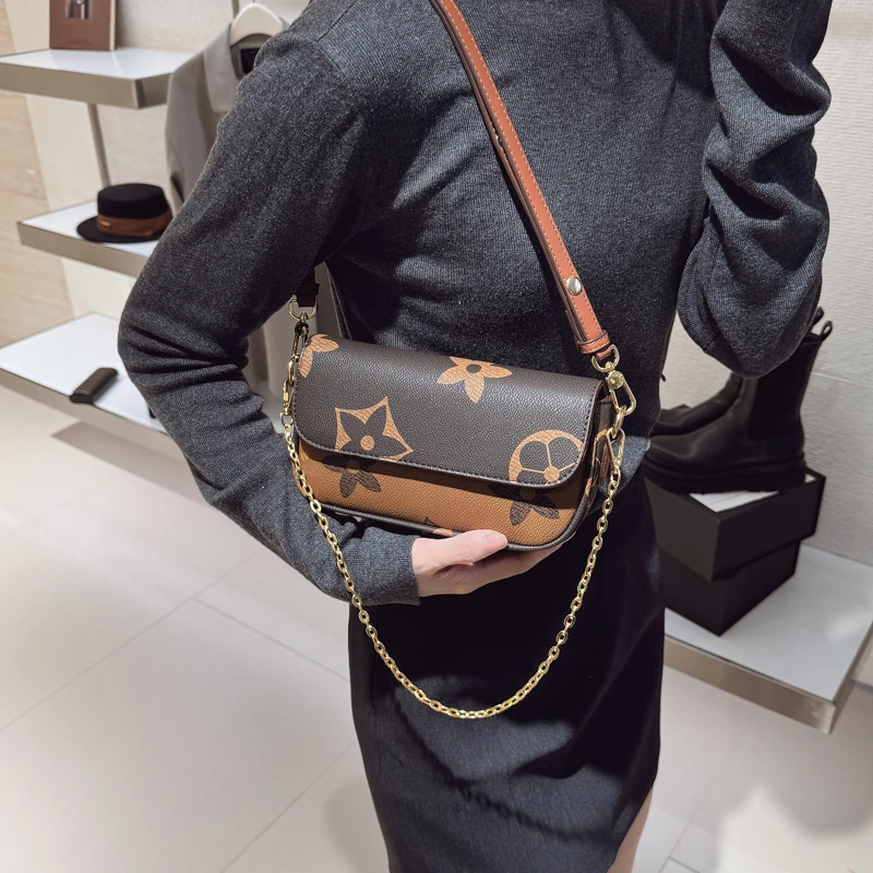 Borsa in pelle da donna di alta qualità dal design classico ed elegante del famoso marchio di lusso per il trasporto alla moda delle donne popolari