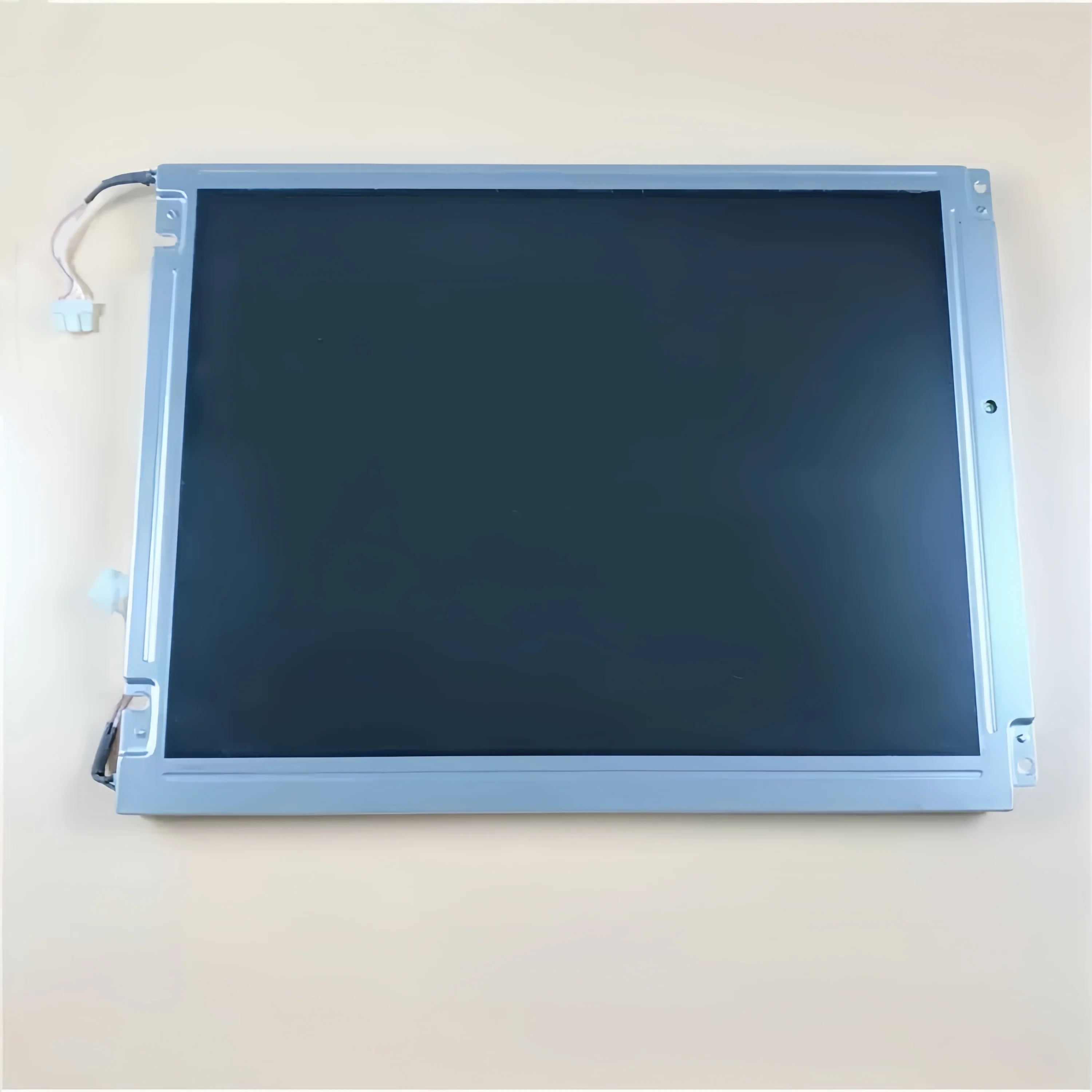 The original 10.4-inch industrial display screen PD104VT1T1 showed normal inspection results