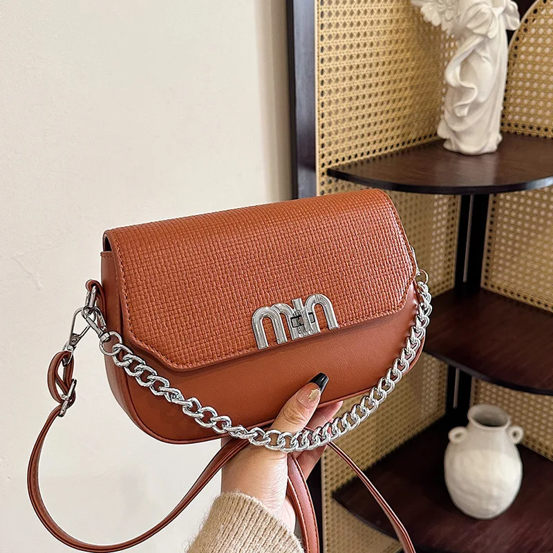 

2025 Spring New! Women's Small Square Cross -Fashion - forward, Simple, Ideal for Shoulder/Crossbody Carry + Free Shipping