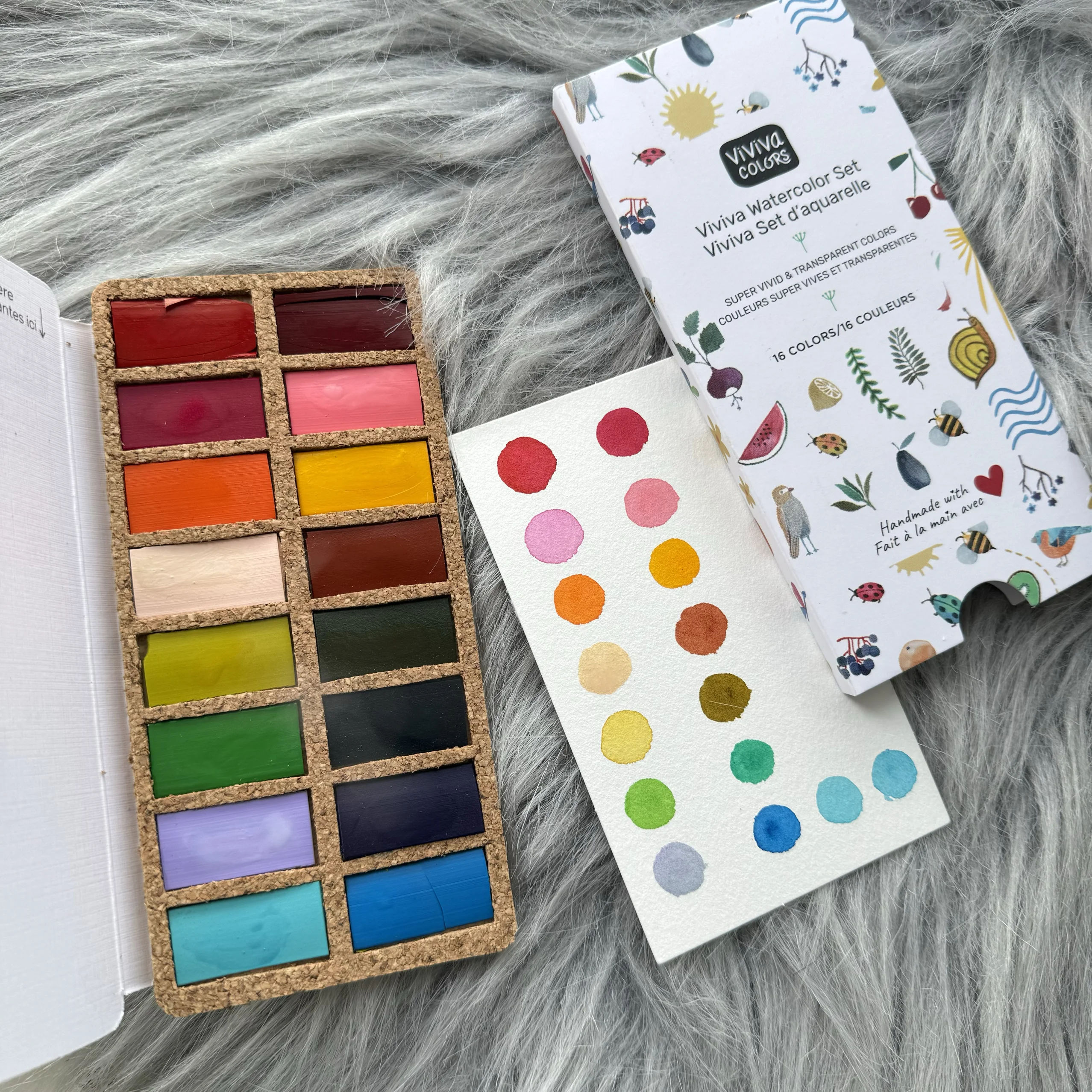 VIVIVA Limited Color Watercolor Paint Set Imported, 16 Color Solid Aquarelle Artist Beginner Professional Art Supplies cute