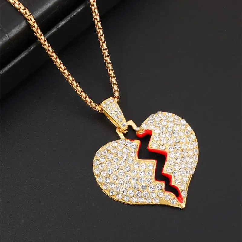 European and American Popular Hip-Hop Necklace Creative Design Broken Heart Pattern Pendant Necklace Rock Party Accessories