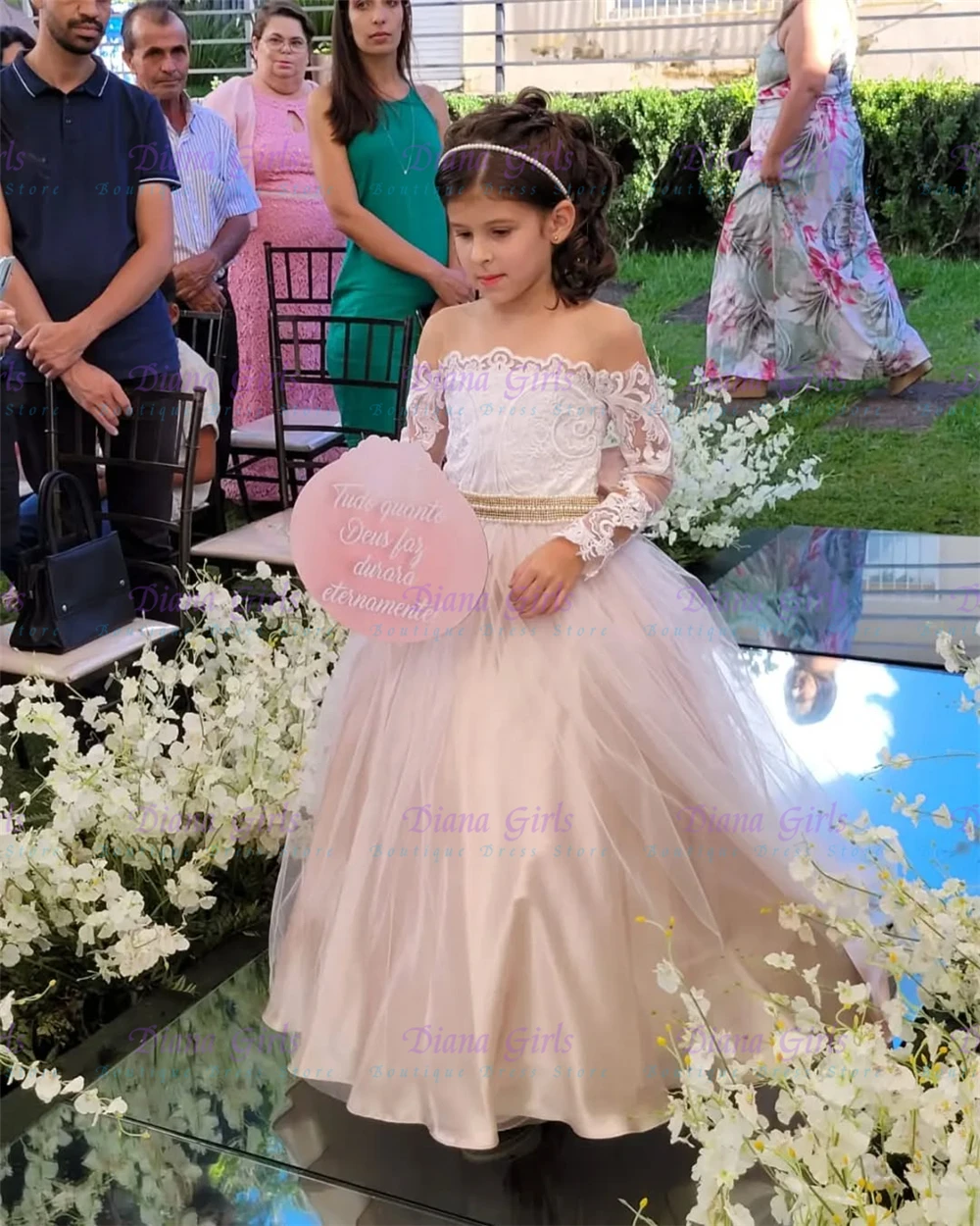 Quality Lovely Flower Girl Dress Tulle With Satin Fluffy Applique for Wedding Little Princess Birthday Party Evening Ball Gowns