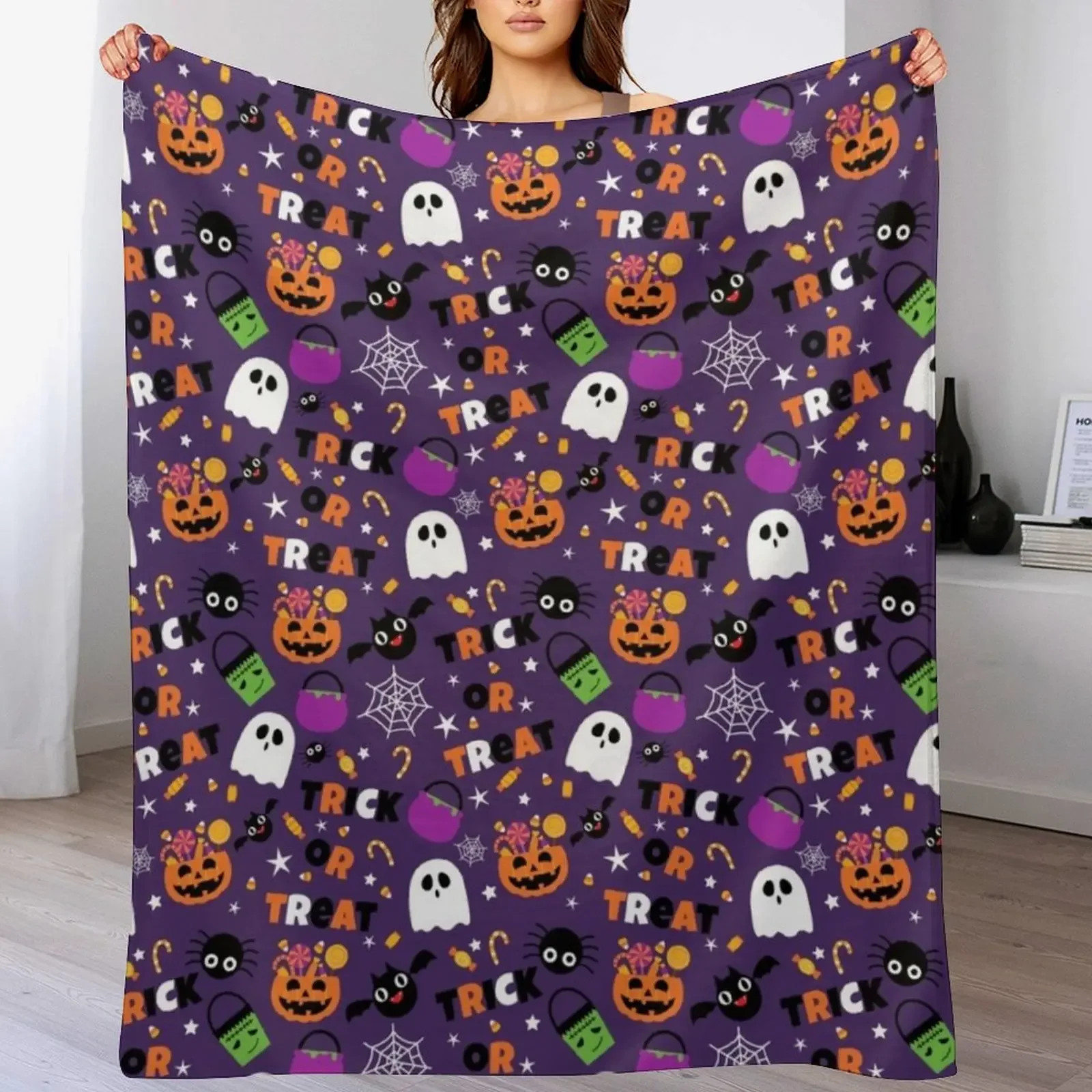 Halloween sweet candy seamless pattern Throw Blanket No Pilling Soft Warm Blanket for Bed