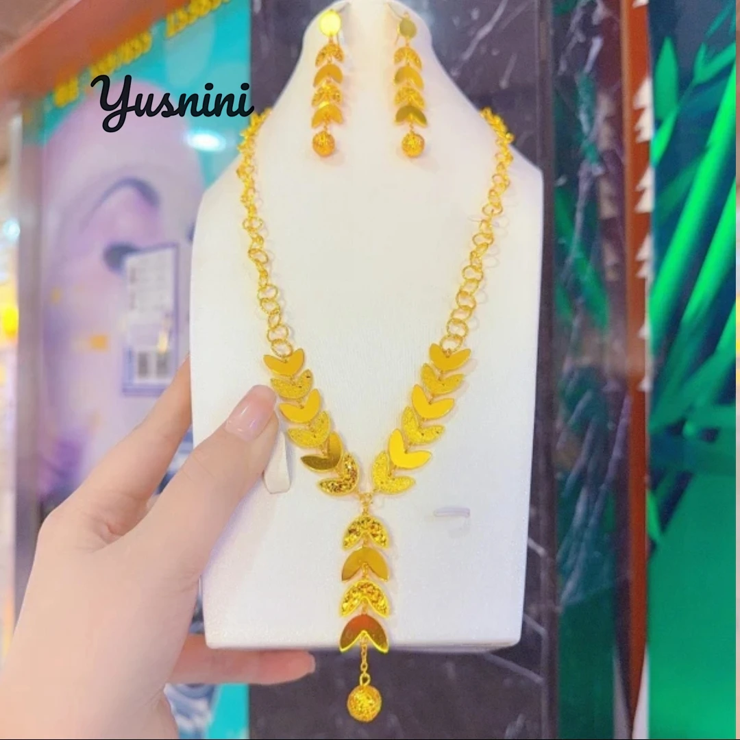 

Fashion European Dubai 24K Gold Plated Customized Necklace Earrings for Couples' Wedding Party Jewelry Set DD10869