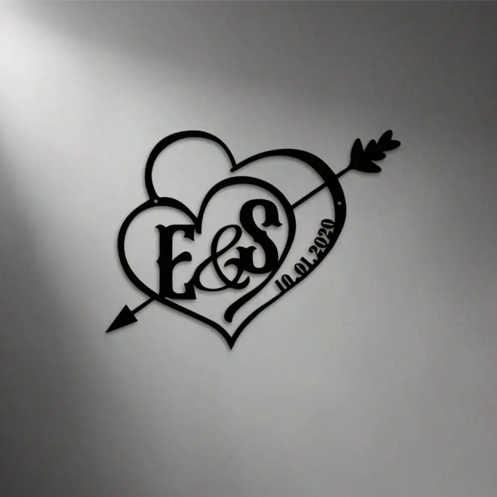Brand 2D Flat Heart Arrow Metal Wall Art,Laser‑Cut Rust‑Resistant Iron Romantic Mural Decor for Bedroom Garden Fence